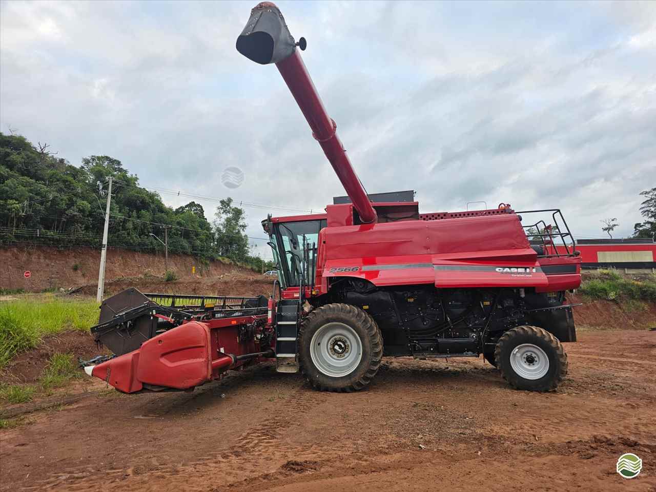 COLHEITADEIRA CASE CASE 2566 Pessette Máquinas Agrícolas CHOPINZINHO PARANÁ PR